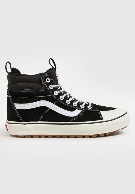 Vans Sk8-Hi MTE Waterproof Scarpe da uomo black-truewhite – Vista frontale