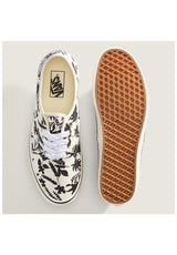 Authentic archiveblack Closeup1