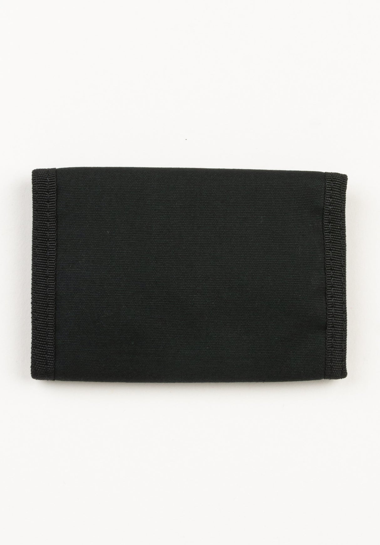 Ninetyfive Trifold black Closeup1