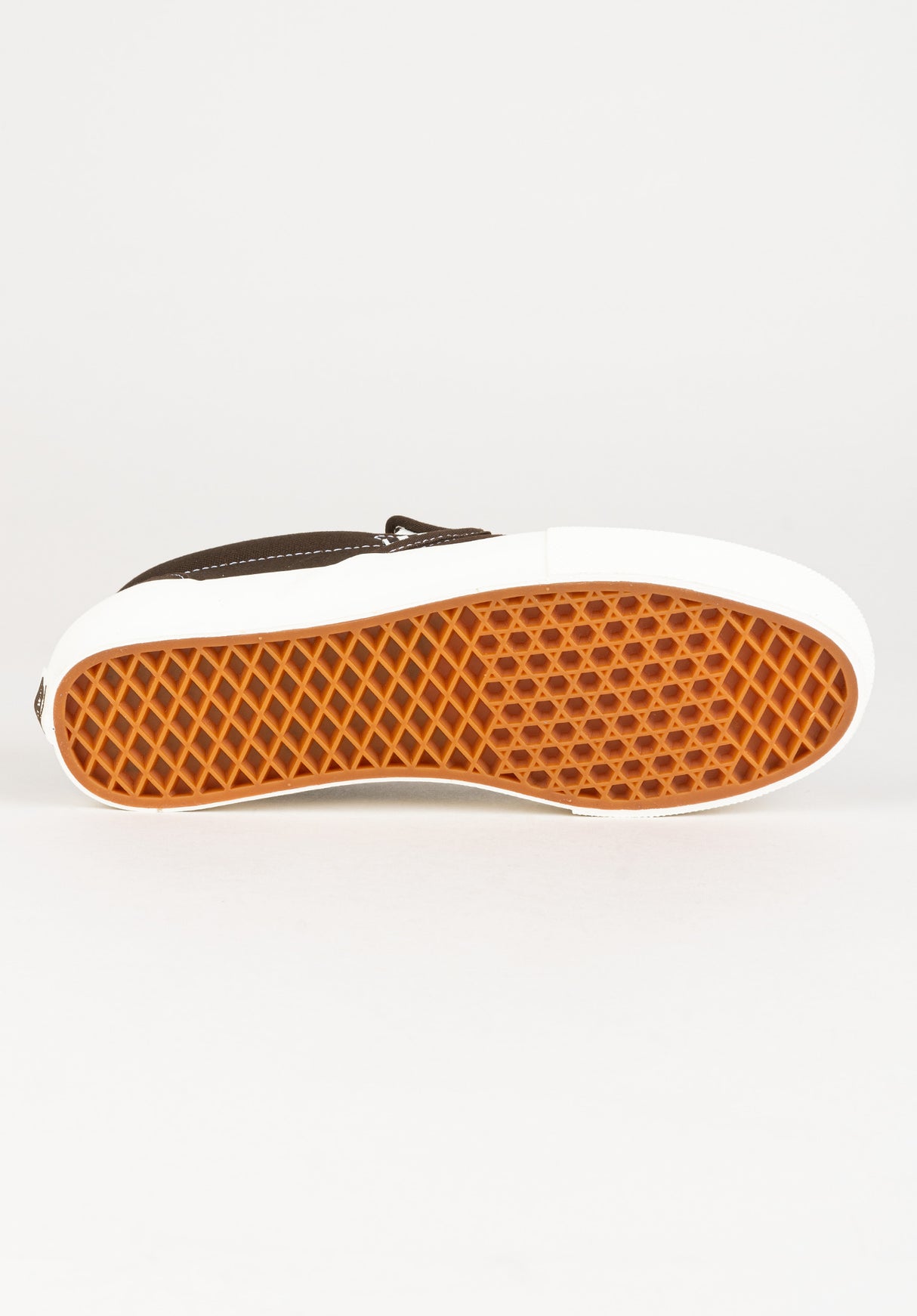 Skate Slip-On chocolate-brown Closeup1