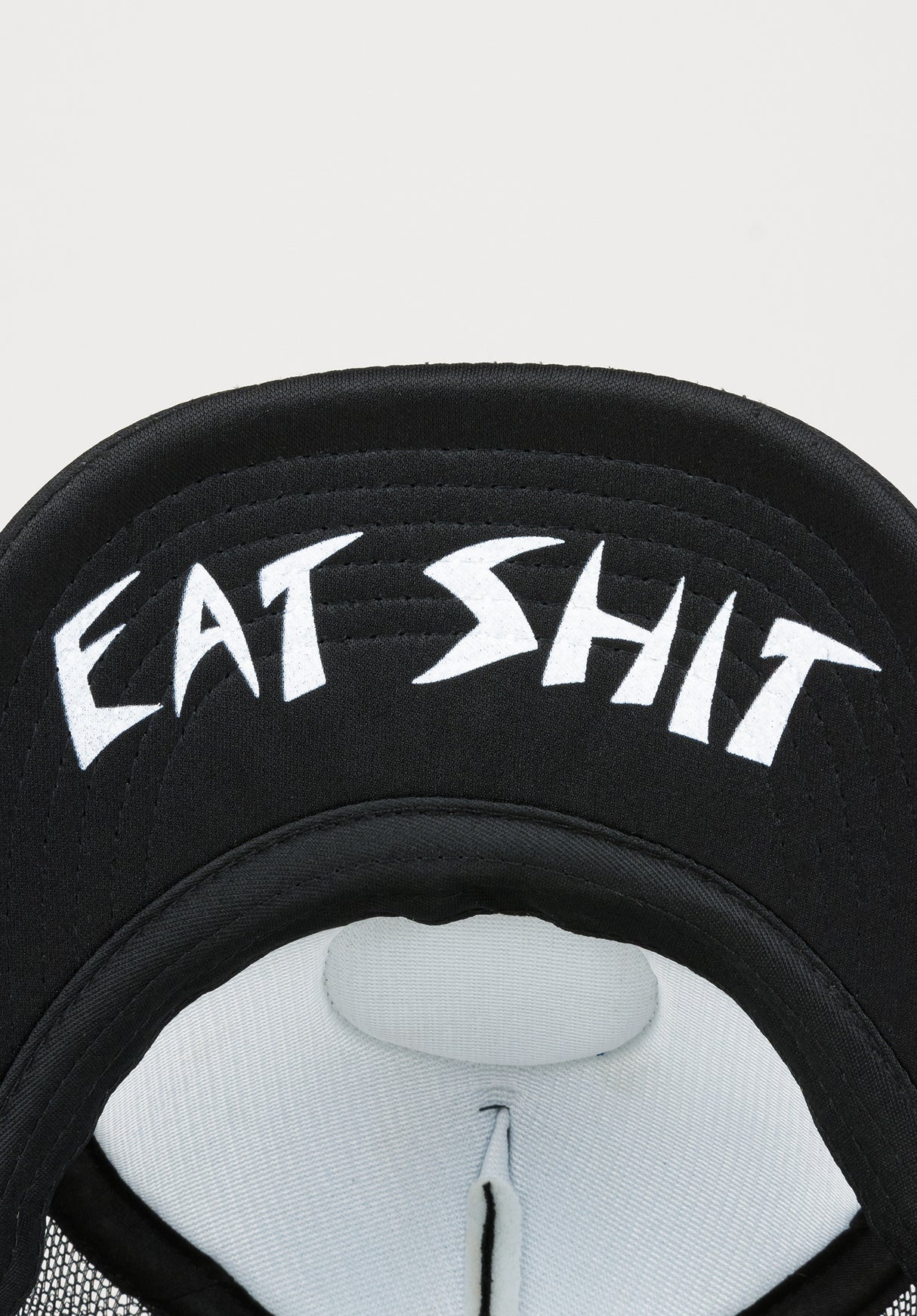 Suicidal Skates Patch / Eat Shit Flip Mesh black Closeup1