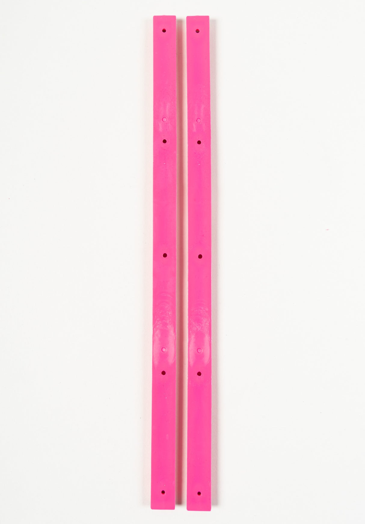 Rails pink Rueckenansicht