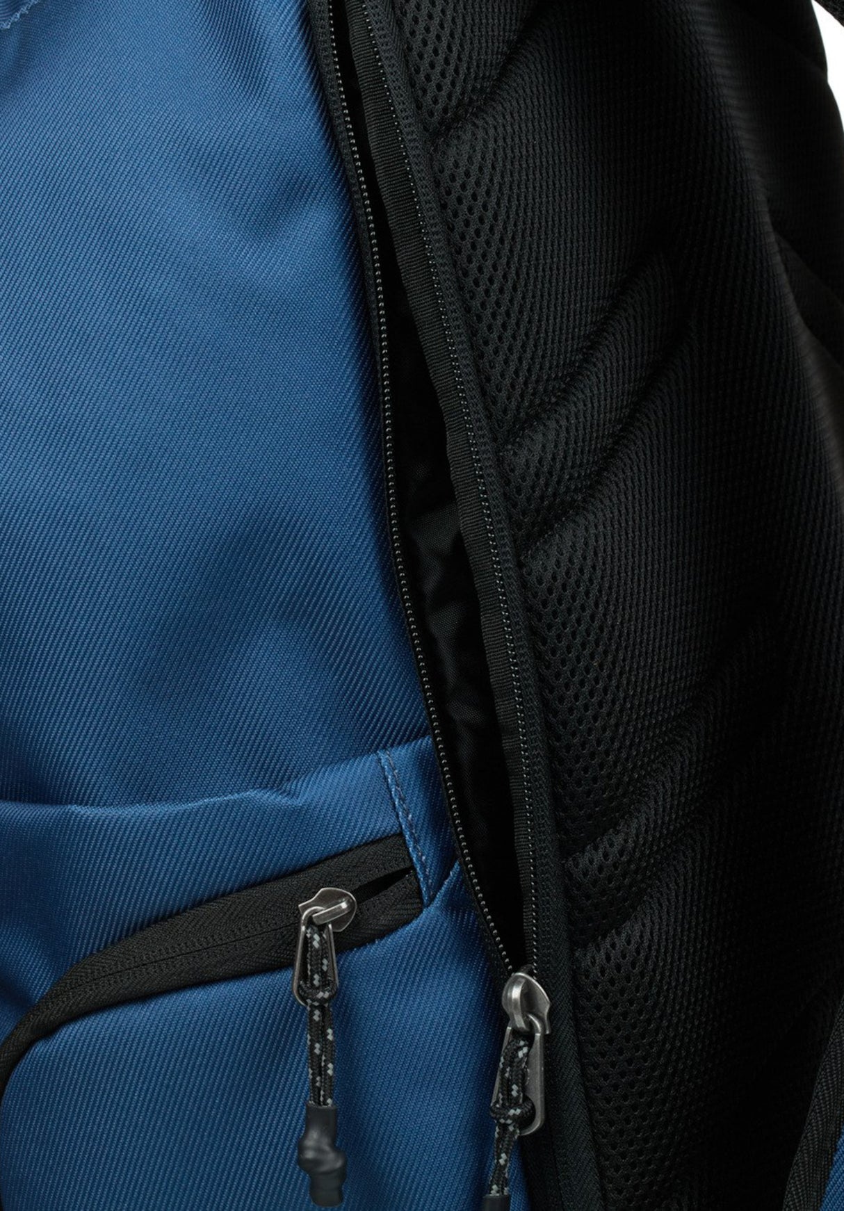 Scheme Skate darkdenim Closeup1