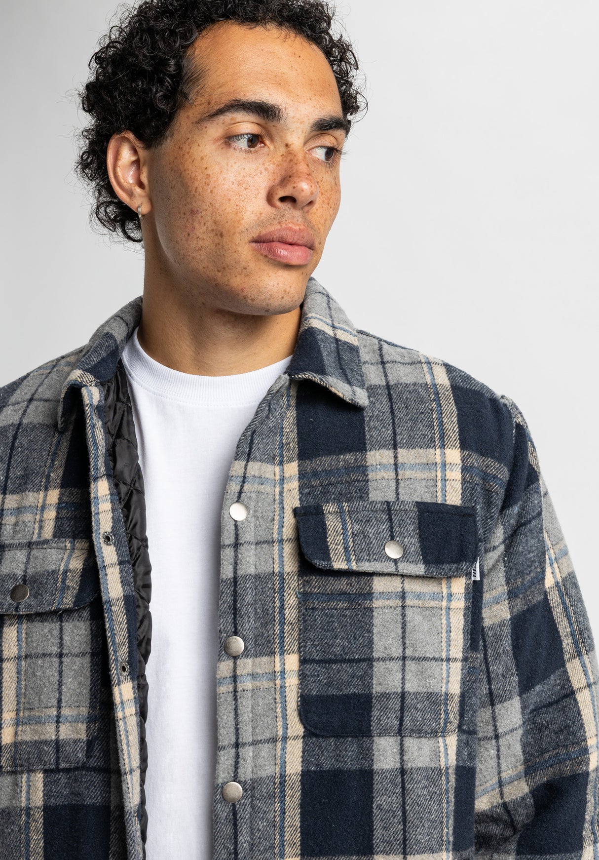 Thage blue-checked Rueckenansicht