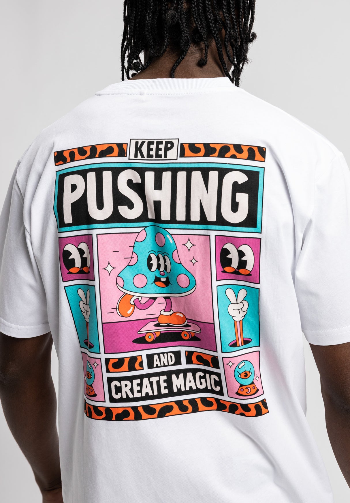 x YEYE WELLER Keep Pushing white Closeup1