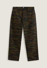 Skate Loose Atiba Haze Cargo black-camo Vorderansicht