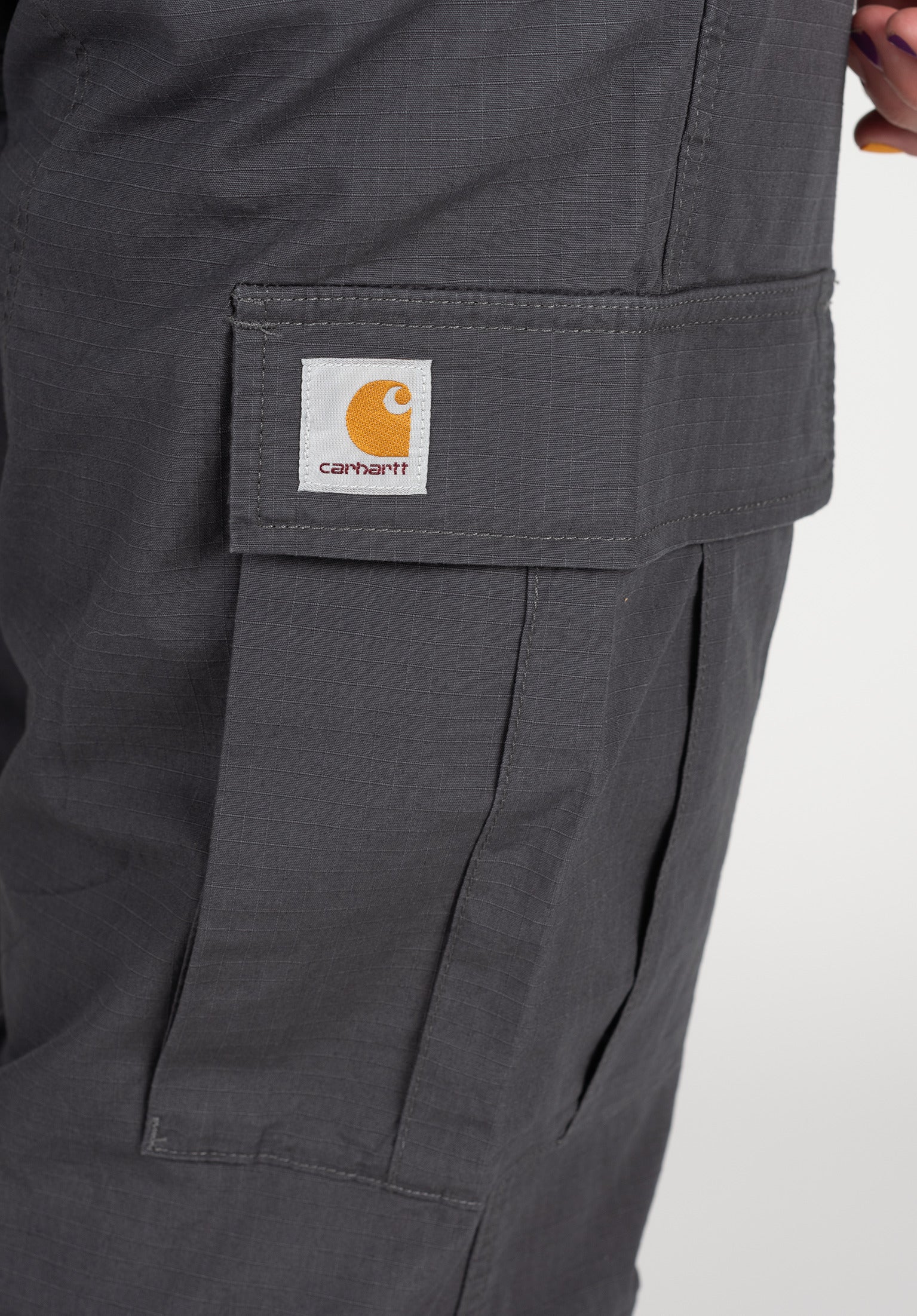 Regular Cargo Pant Carhartt WIP Cargo-Pants in graphite rinsed for