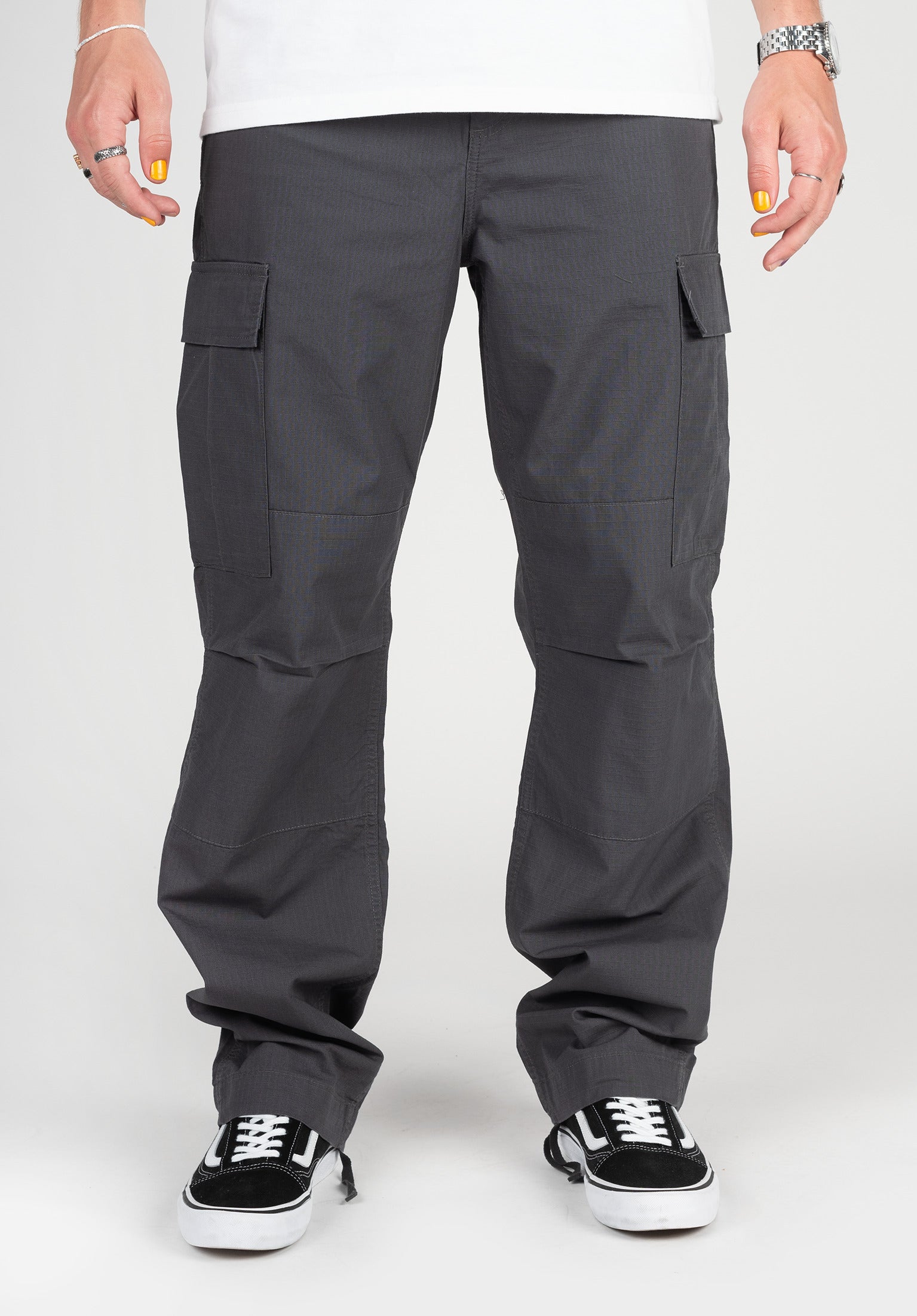 Regular Cargo Pant Carhartt WIP Cargo-Pants in graphite rinsed for
