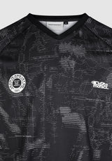 IOGT Tricot black Closeup2