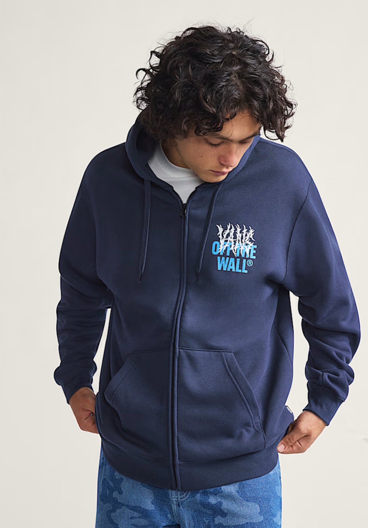 Metal Wall parisiannight Rueckenansicht