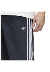 Superfire TK navy-white Closeup1