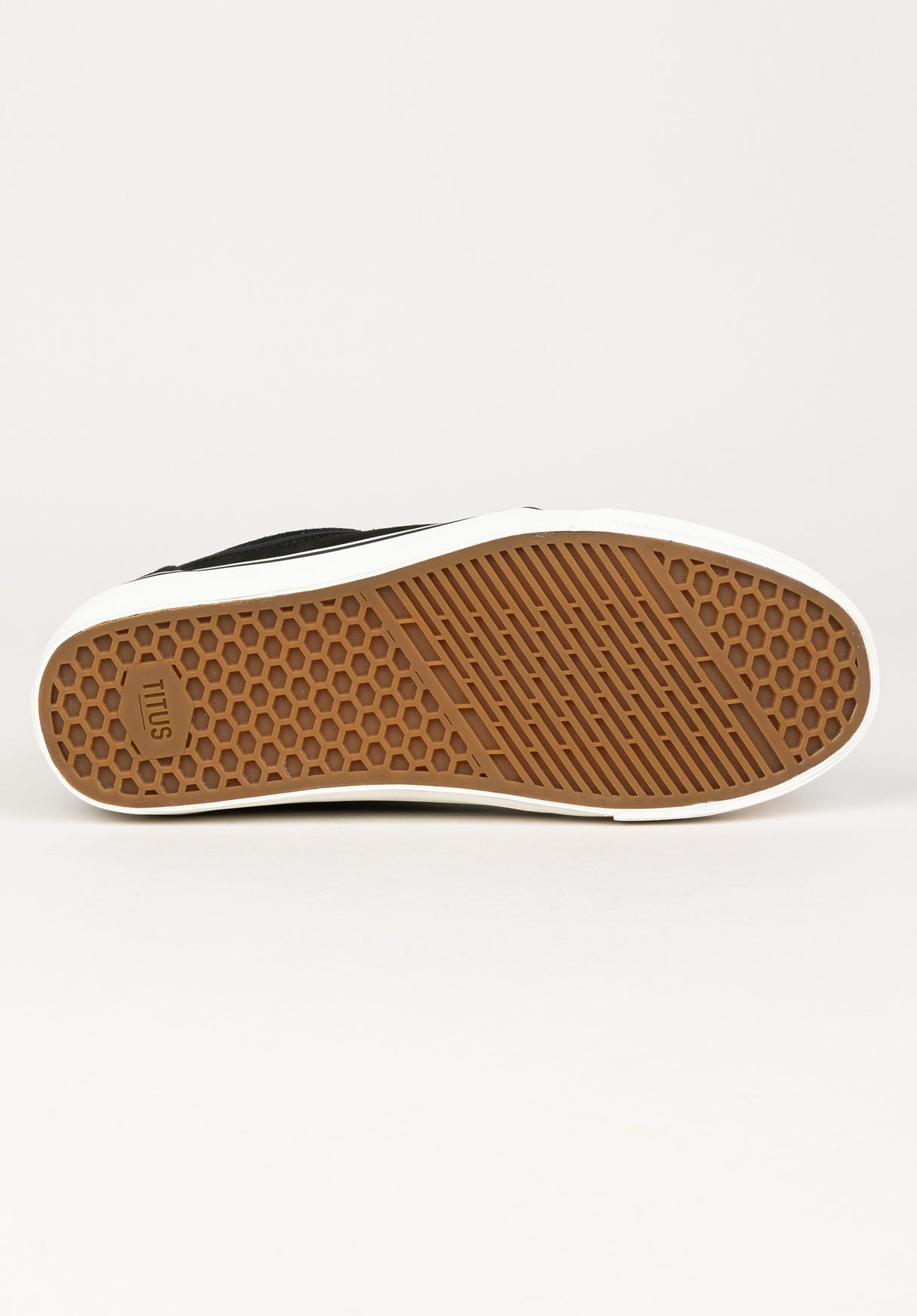 Hudson Mid black-cord-white Closeup1