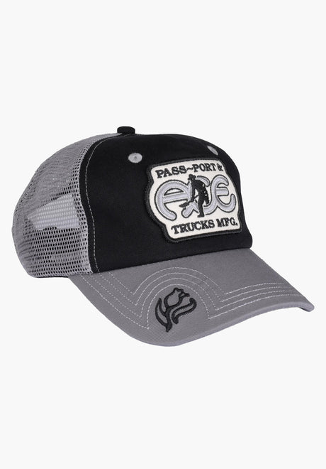 Passport Packers Trucker Strapback black-steel Vorderansicht
