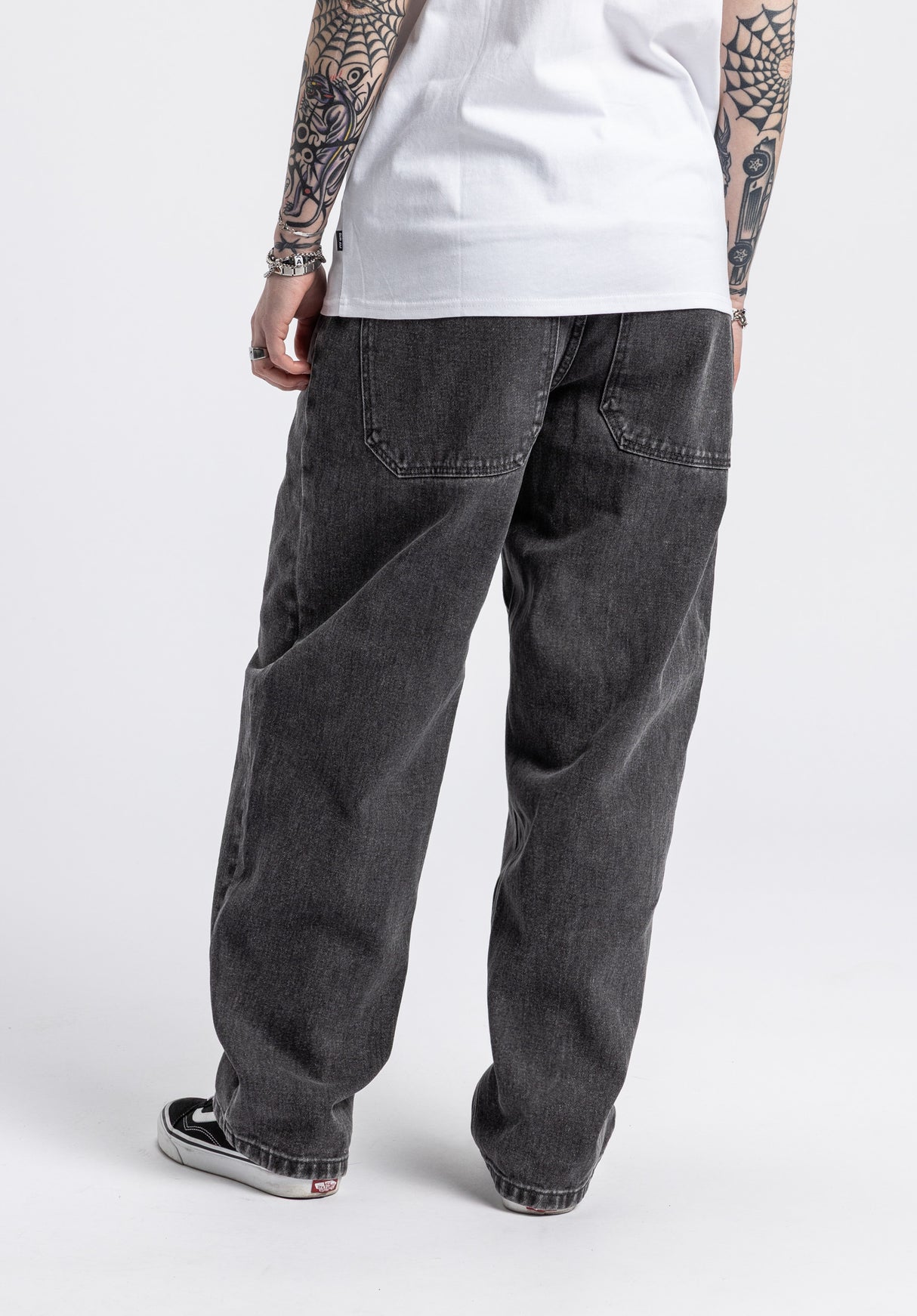 Alby-Baggy greydenim Closeup1