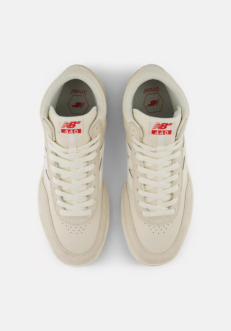 440 High V2 timberwolf-white Closeup2