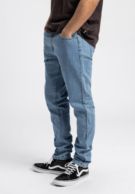 Carum lightbluedenim Closeup1