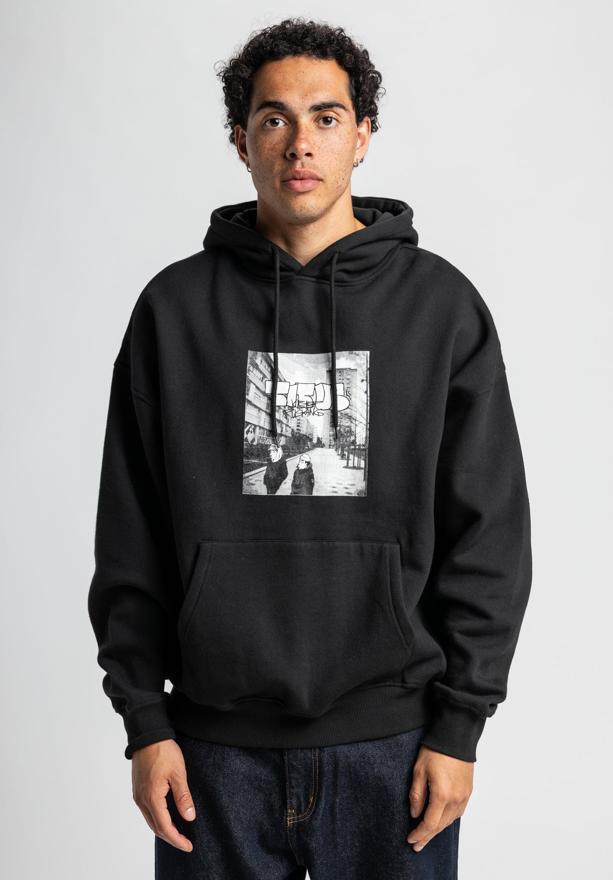 Hood Walk black Vorderansicht