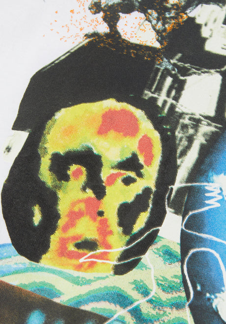 Gimme The Loot white Closeup2