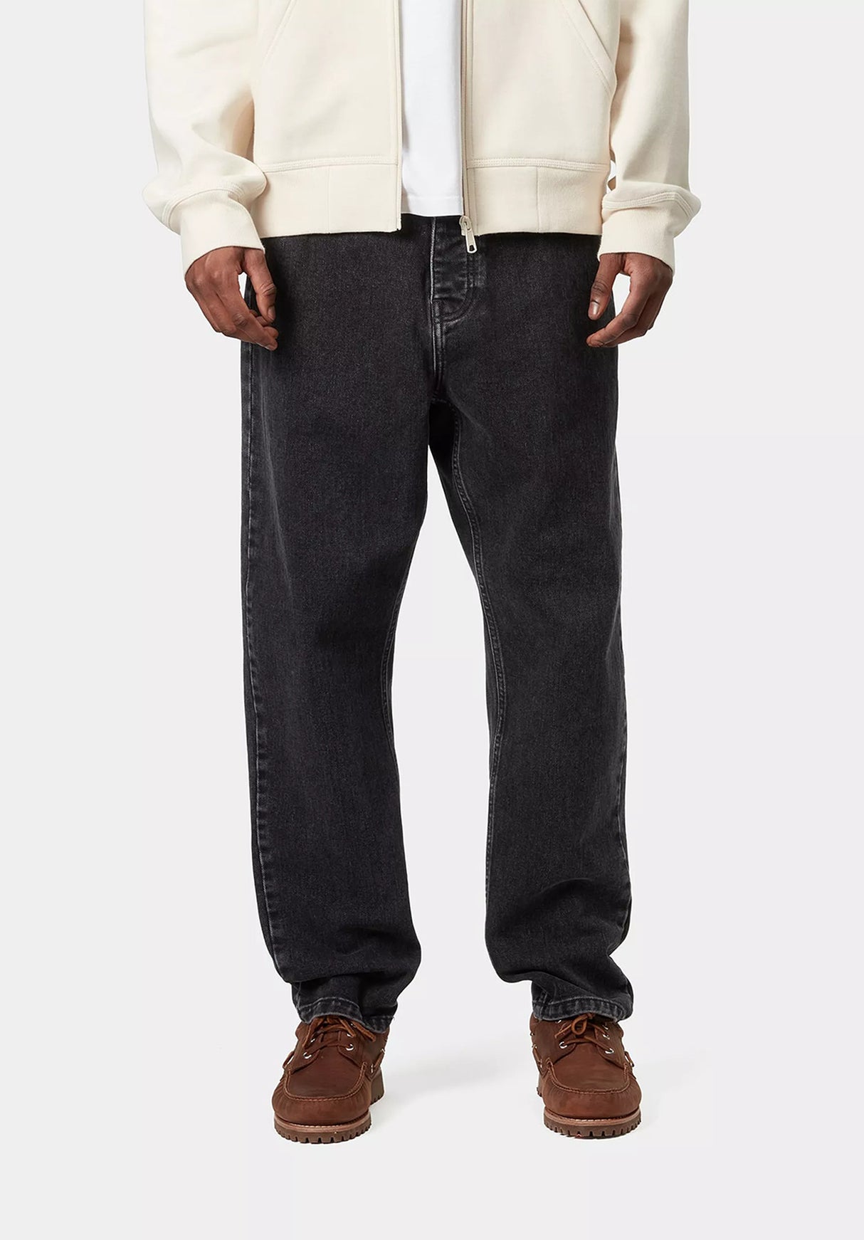 Newel Pant (Cropped) blackstonewashed2 Closeup1
