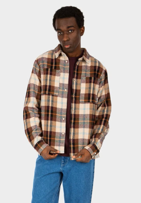 Chillax Lumber sandstone Closeup1