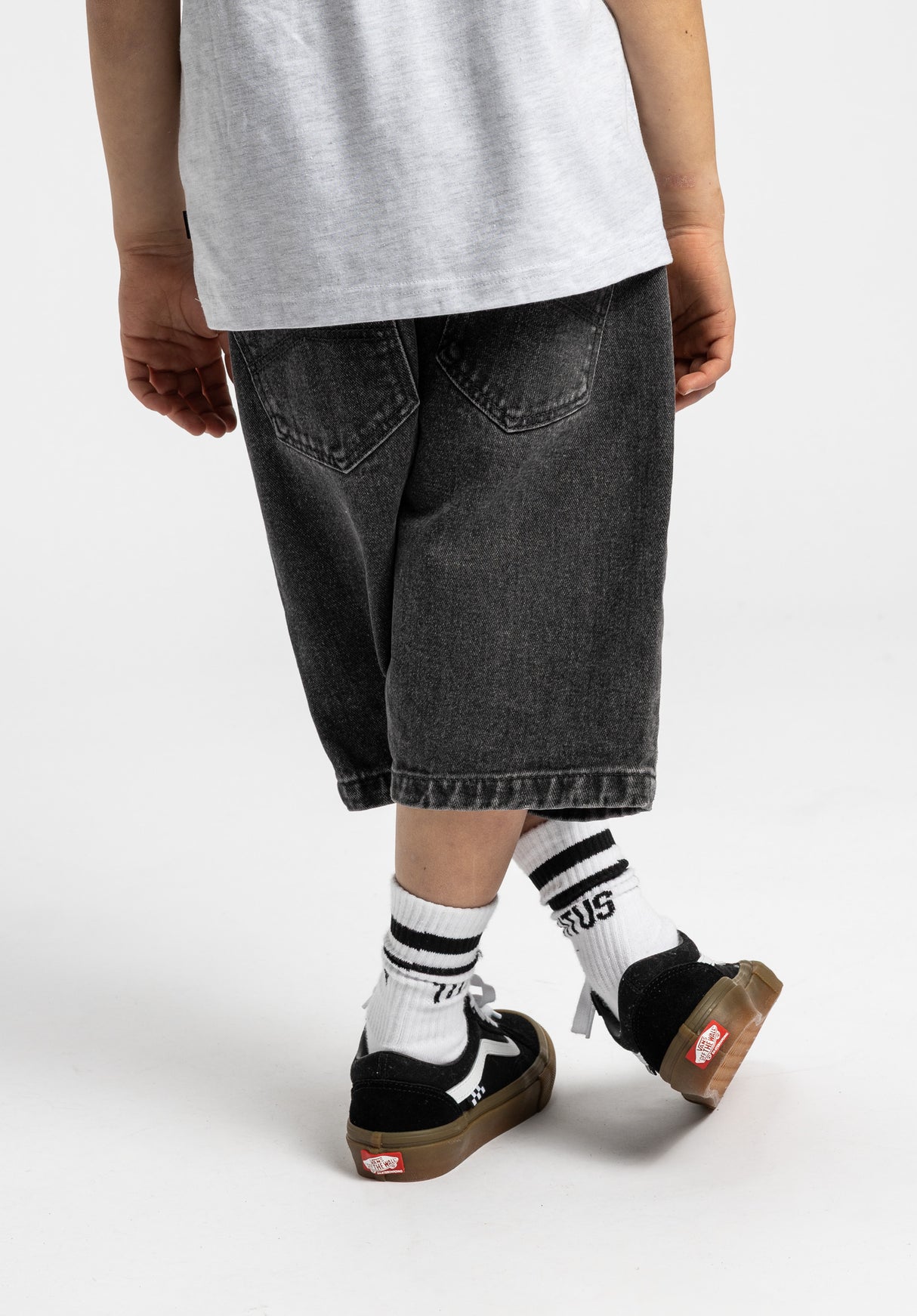 Boogy greydenim Closeup1