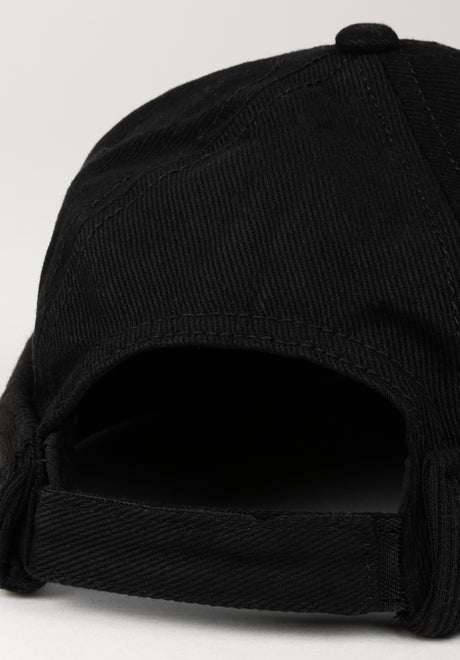 Hans Docker black Closeup1