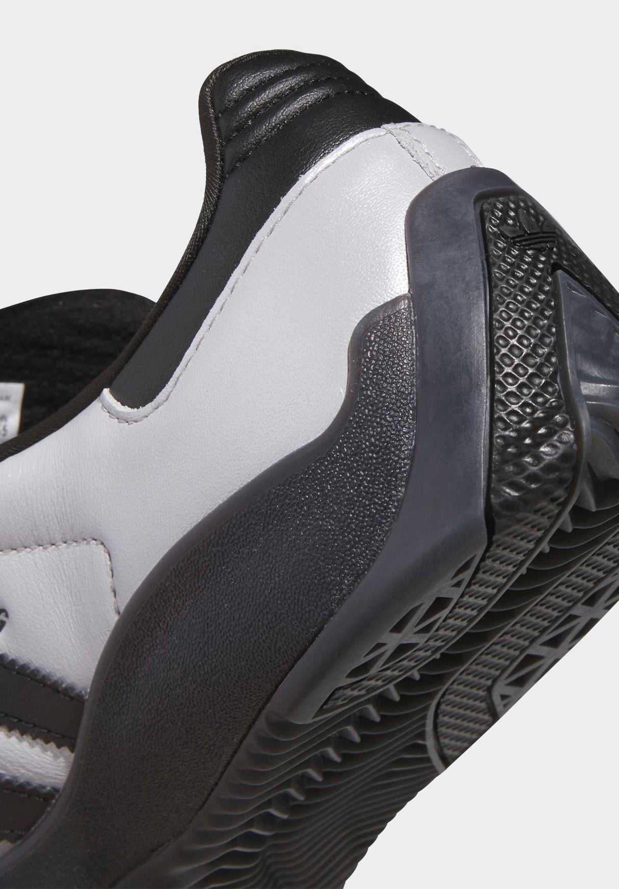 Puig Samba silvermetallic-coreblack Oberansicht