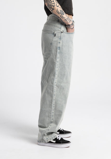 Alby-Baggy icegreywashed Closeup1