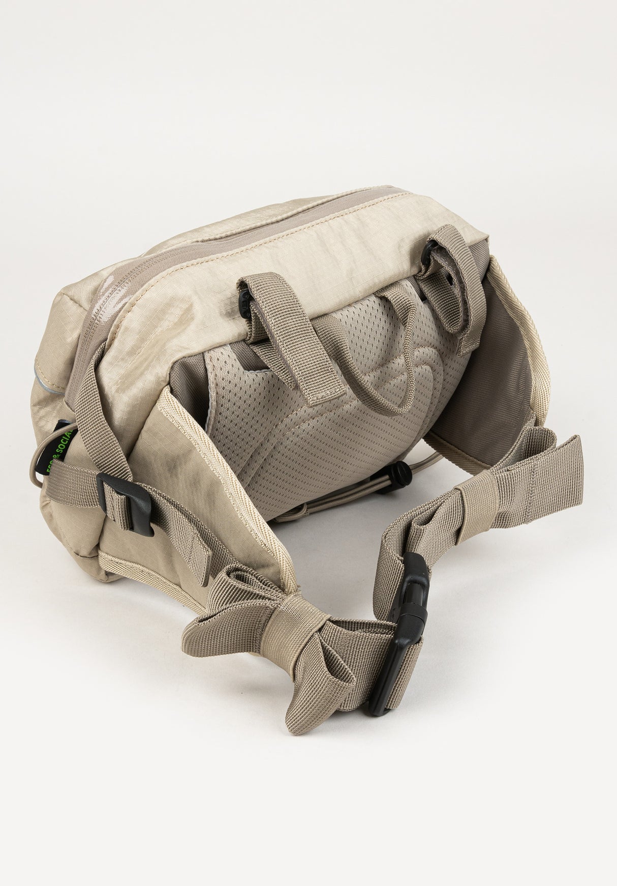 Bar proof-venus Rueckenansicht