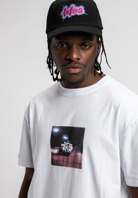 Night Life white Rueckenansicht