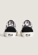 Skate Old Skool skullpileblack-white-gum Closeup1