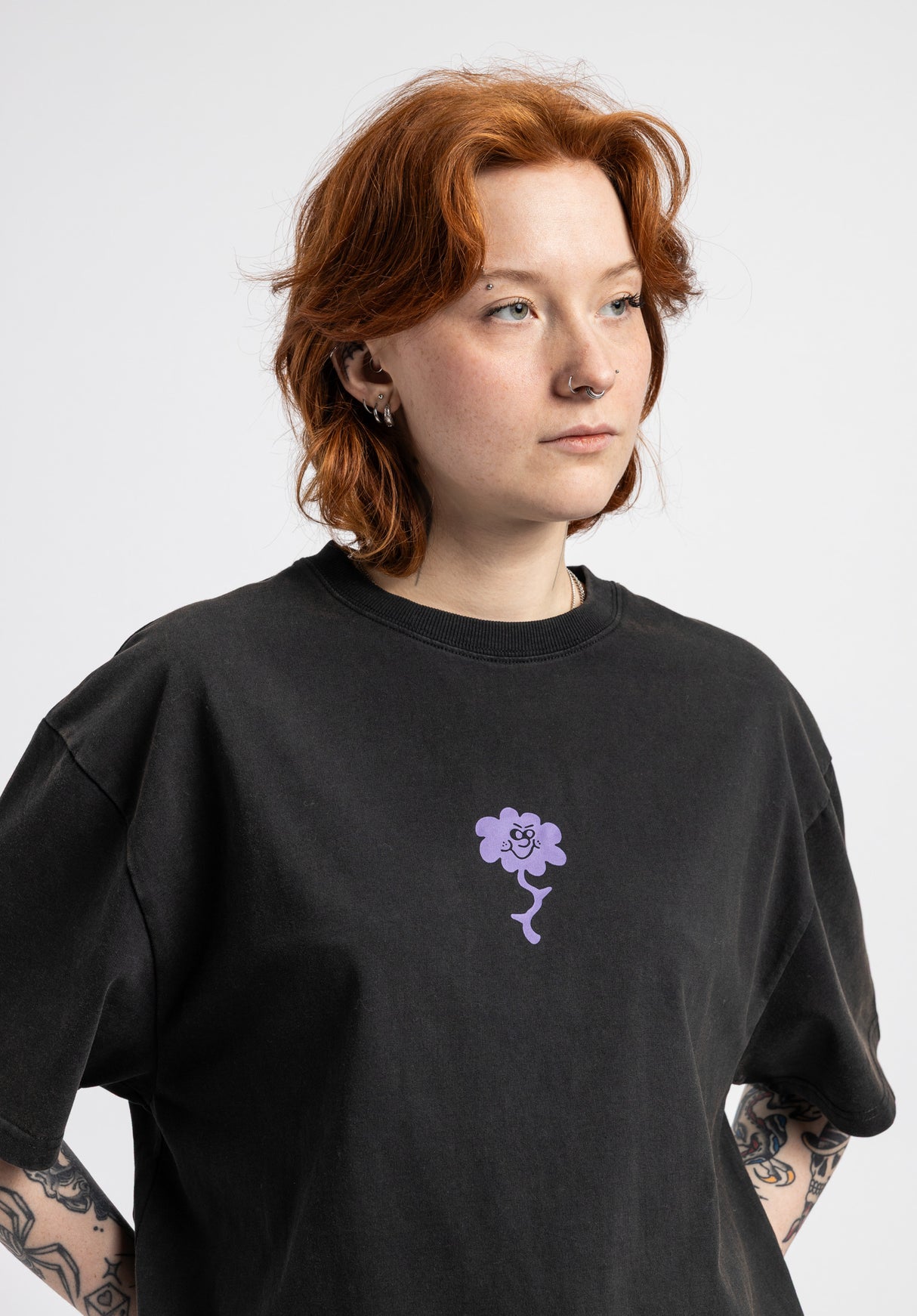 Angry Flower wmn blackfaded Closeup2