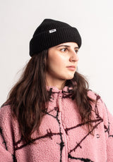 Script Fisherman Snow black Closeup1