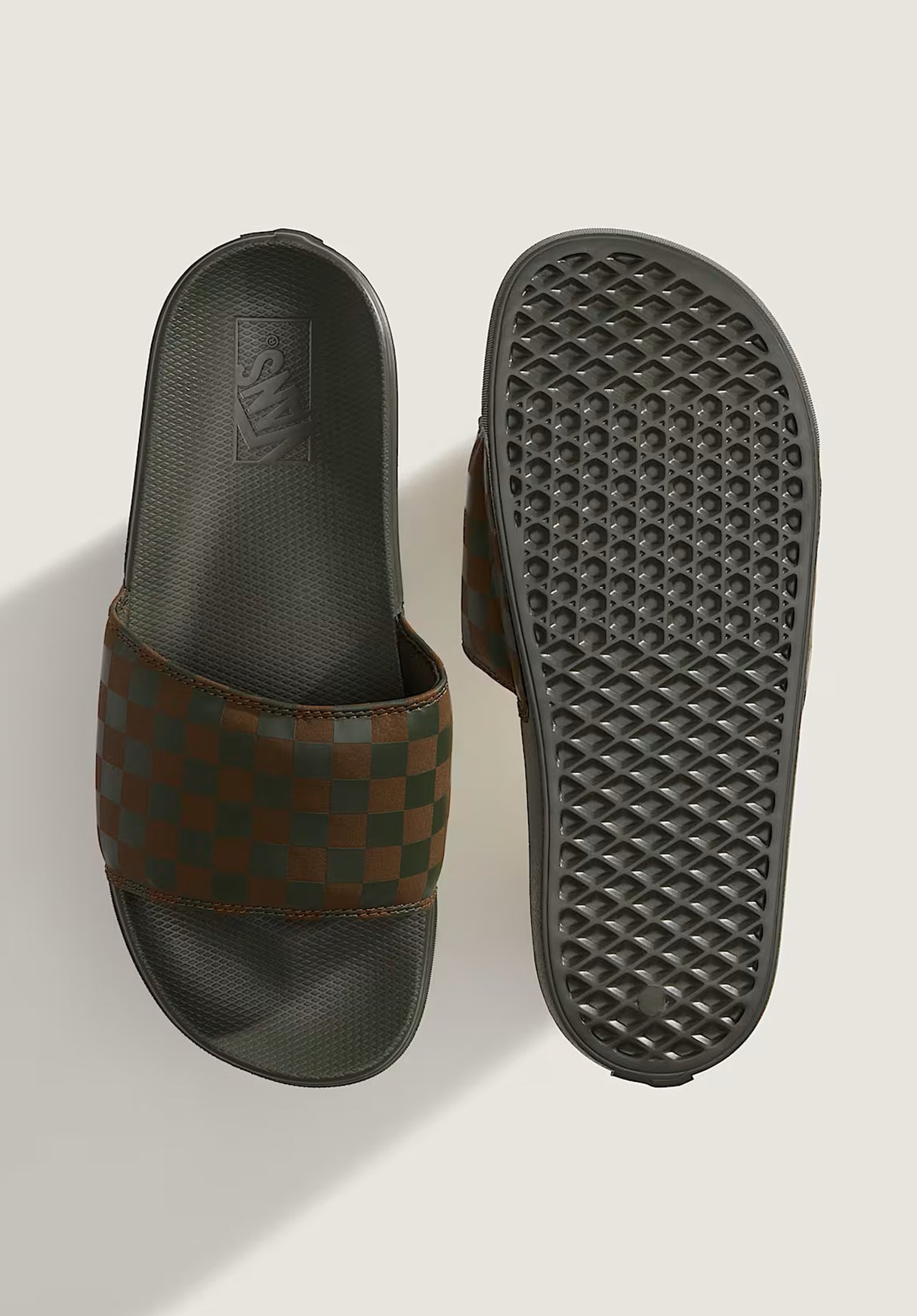 La Costa Slide-On obsidian-fern Closeup1