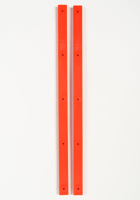 Rails red Rueckenansicht