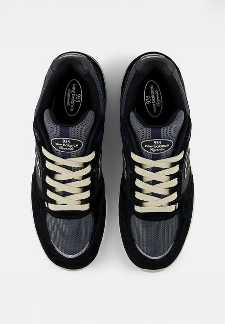 933 Andrew Reynolds black-eclipse Closeup1