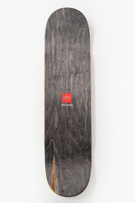 Einkaufswagen orange Rueckenansicht