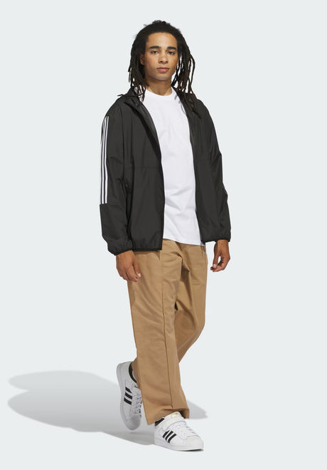 Windbreaker black-white Closeup2