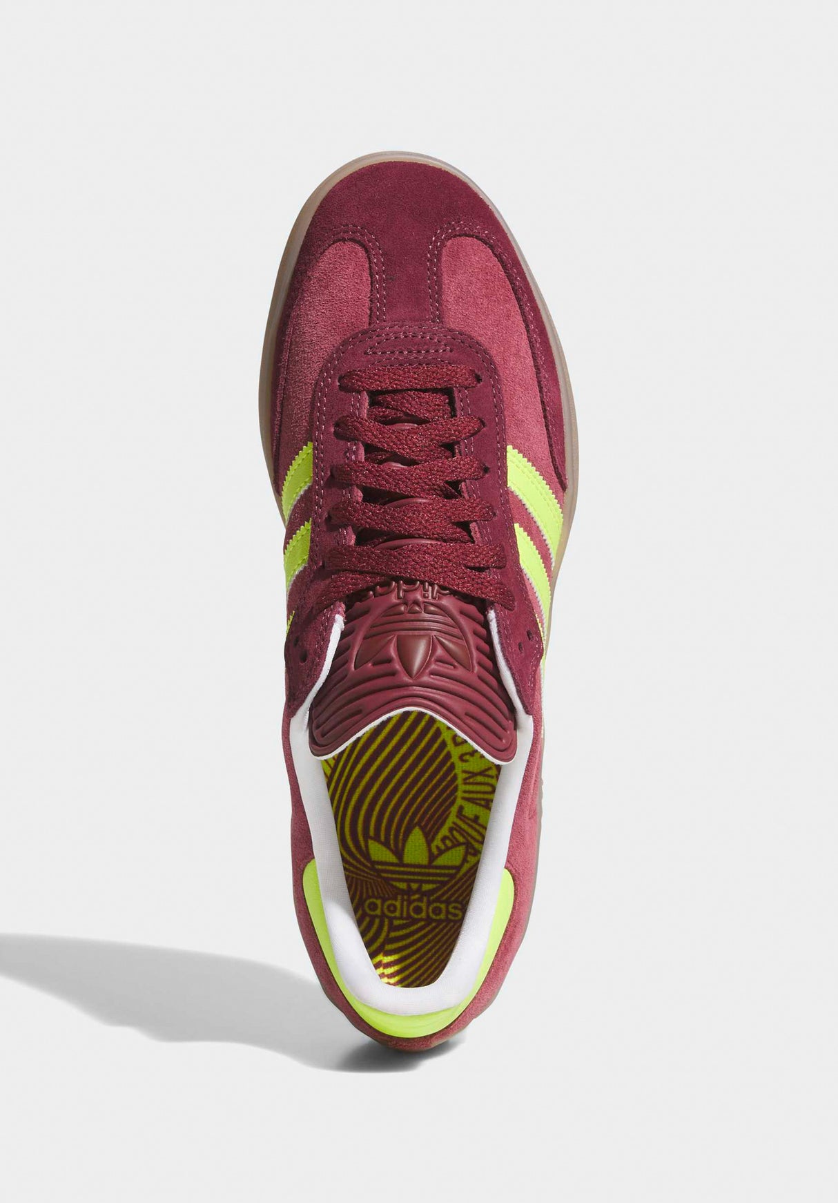 Puig Samba maroon Closeup1