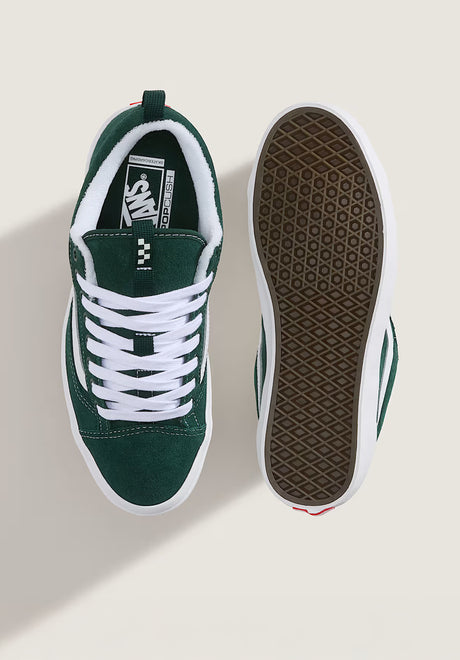 Skate Old Skool 36 + darkforest Closeup1