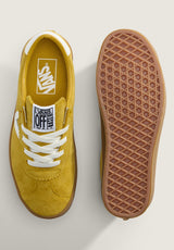 Sport Low pigsuede-heritagemustard Closeup1