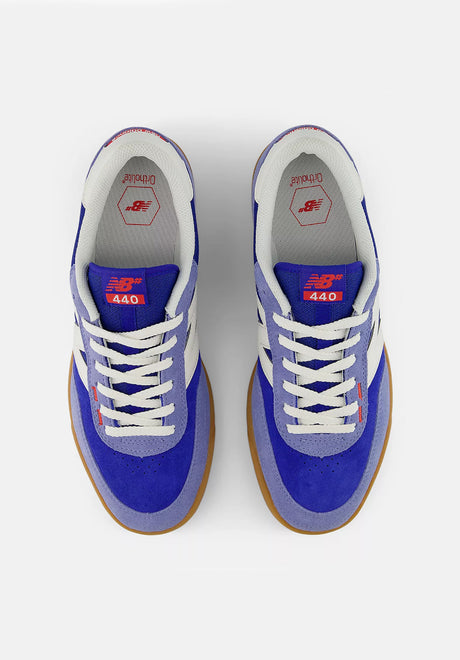 440 V2 royal Closeup1