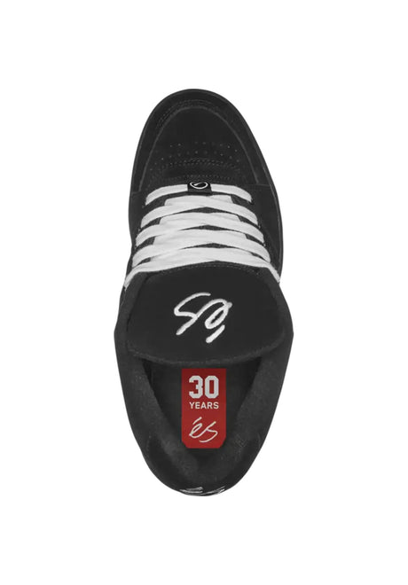 Accel black Closeup1