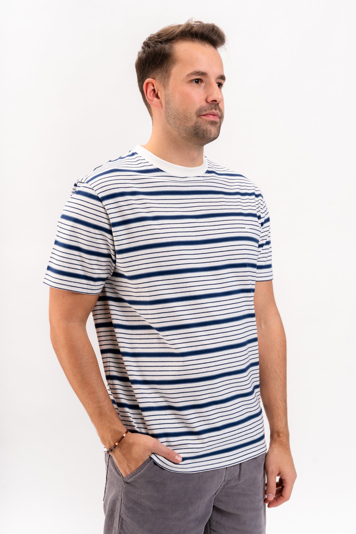 Versu navy-striped Vorderansicht