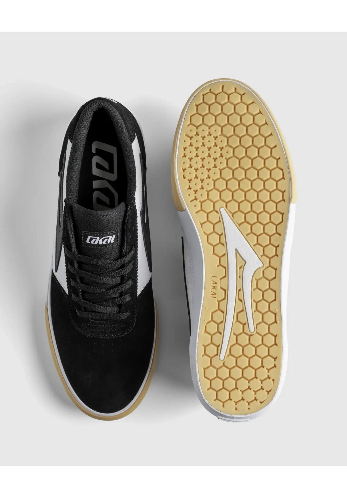 Manchester black-white-gum Closeup1