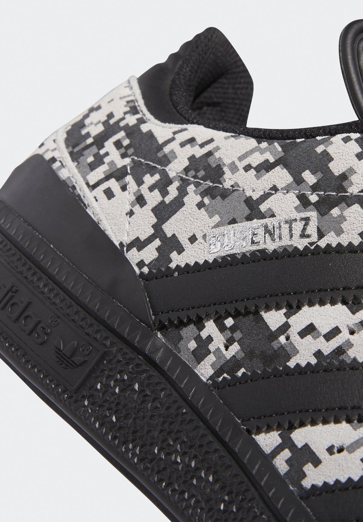 Busenitz Pro grey-coreblack-grey Oberansicht