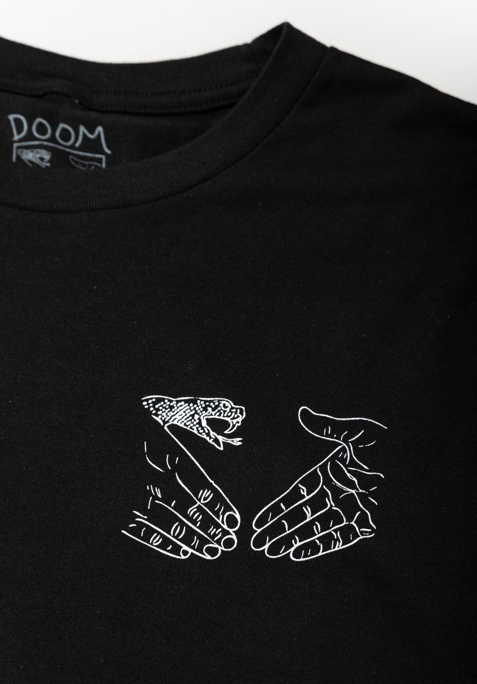 Snake Shake II Doomsayers T-Shirt in black for men – TITUS