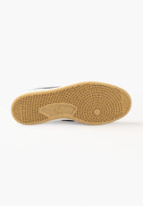 FC Classic coolgrey-black-white Closeup1