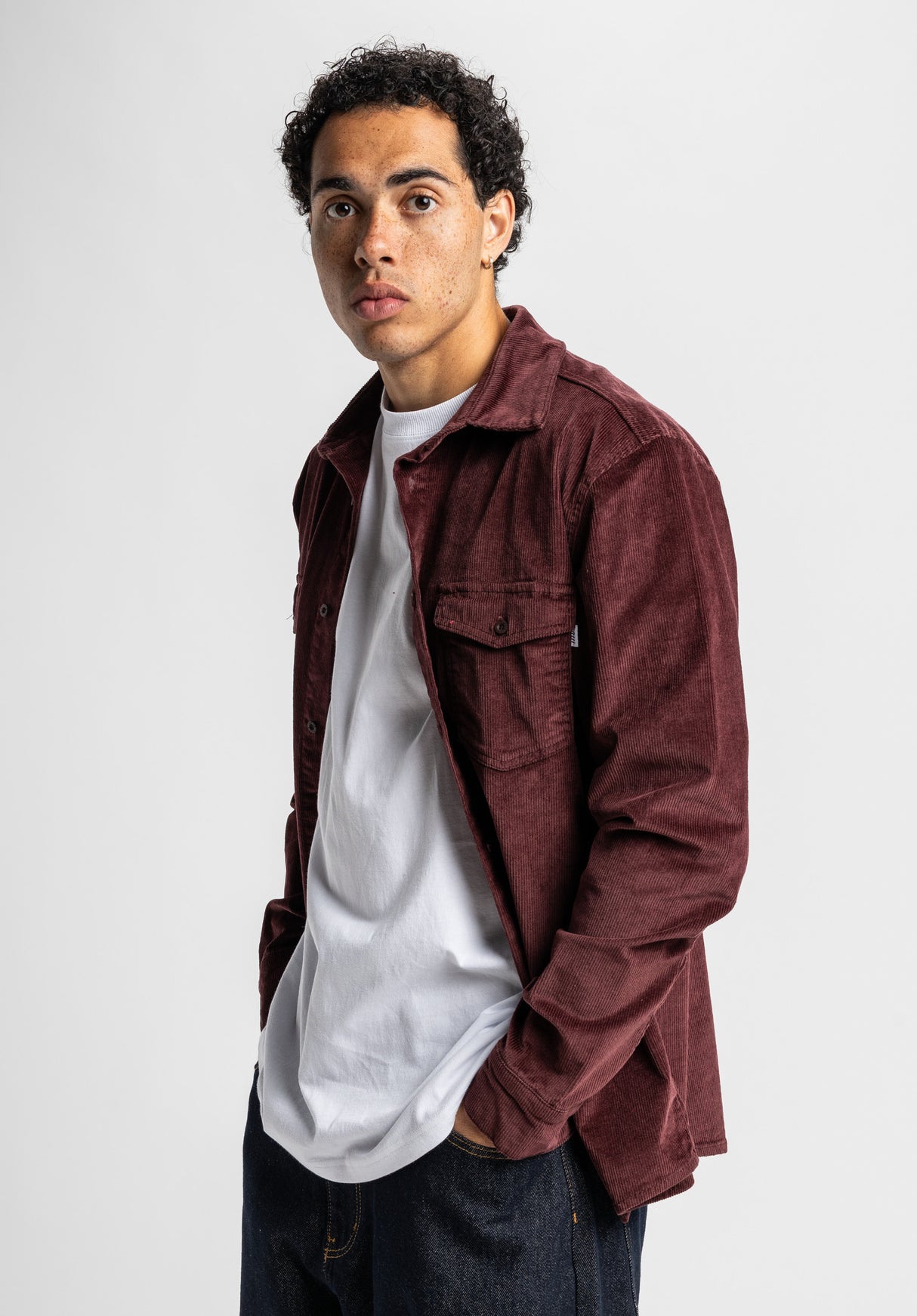 Roman Cord darkcherry-cord Rueckenansicht