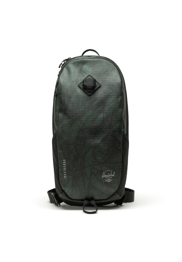 All Season Backpack 17 L pineneedle EQ camo Vorderansicht